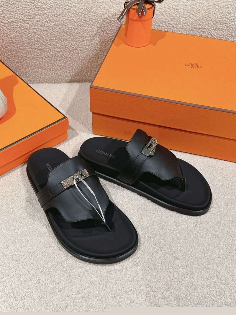 H**mes slippers